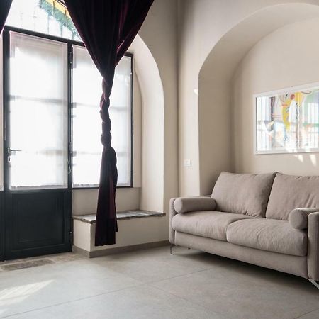 Le Scuderie Di Sant'Ambrogio Lejlighed Milano Eksteriør billede